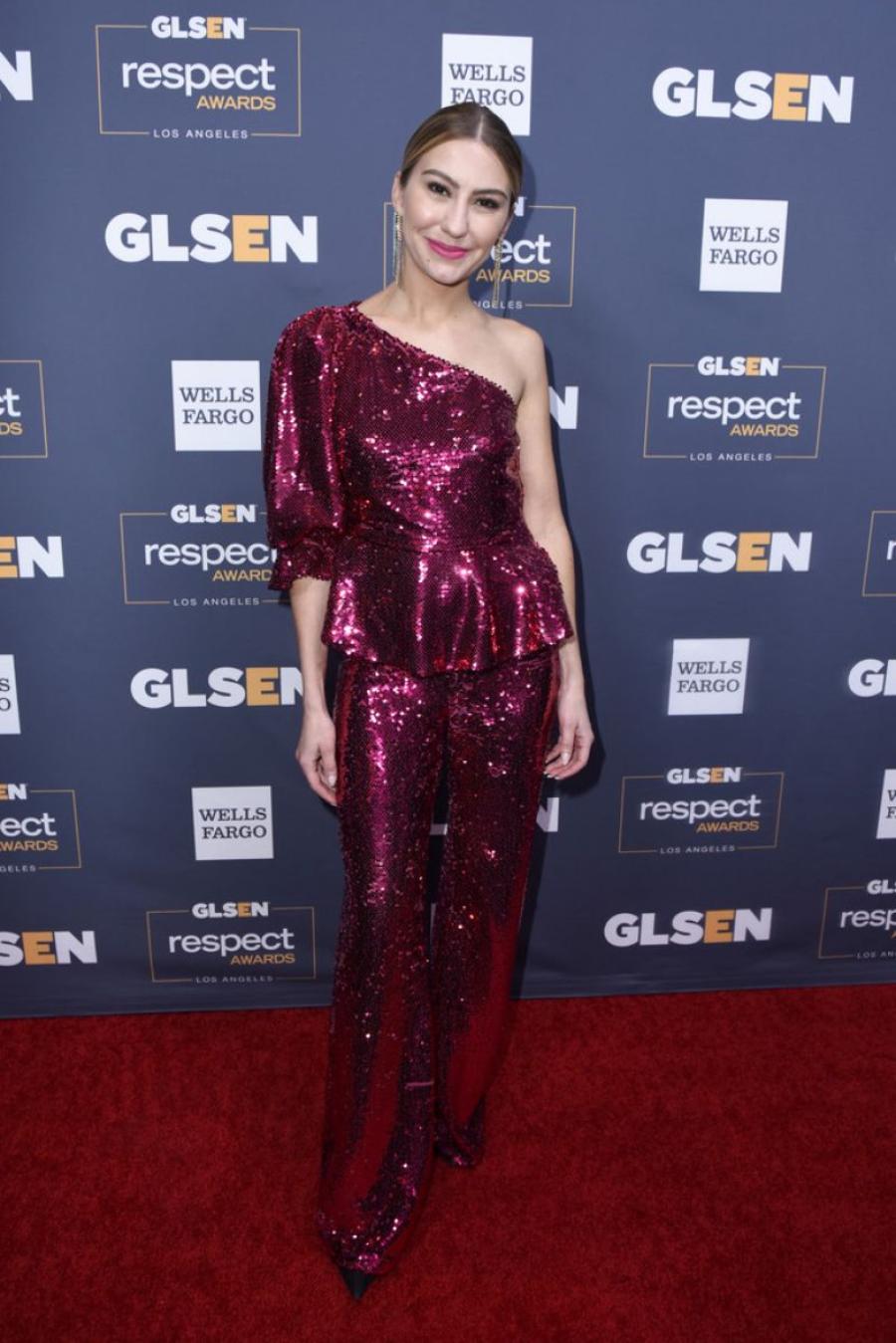 American actress Chelsea Kane at 2019 GLSEN Respect Awards 10