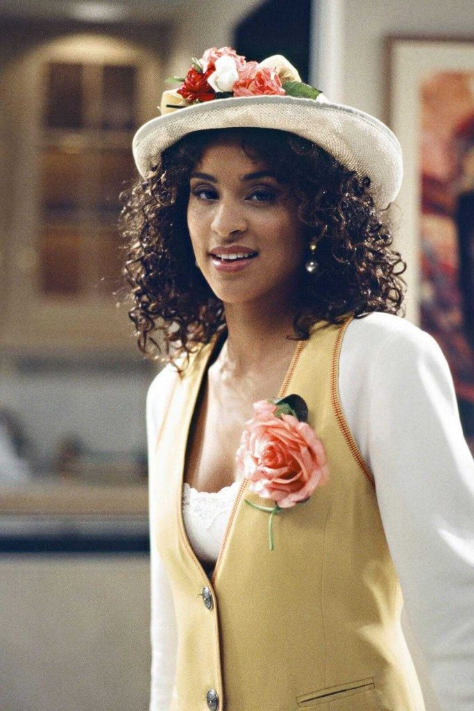 42 Sexy and Hot Karyn Parsons Pictures – Bikini, Ass, Boobs 123