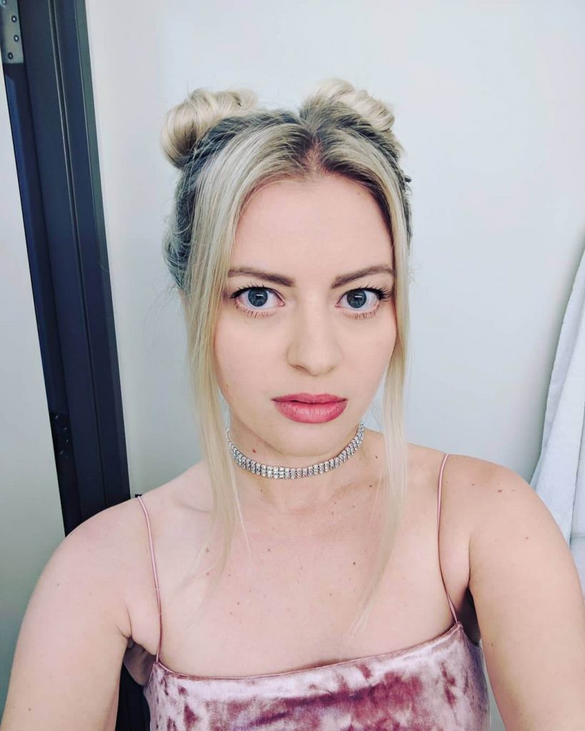 42 Sexy and Hot Elyse Willems Pictures – Bikini, Ass, Boobs 1