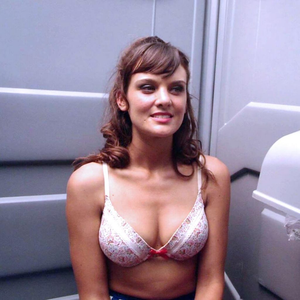42 Sexy and Hot Frankie Shaw Pictures – Bikini, Ass, Boobs 59