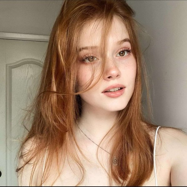 Redheads Girls on a Friday? The Gods have smiled on us today! (36 photos) 256