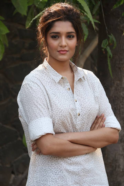 Telugu Actress Ritika Singh Stills In White Shirt Blue Jeans 33