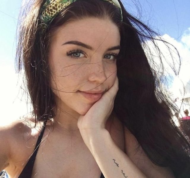 Girls With Freckles (35 pics) 1