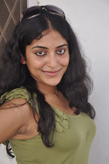 Tamil Actress Mohana Hot Looking Stills in Tamil Movie Launch 11