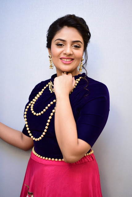TV Actress Sreemukhi Photos In Traditional Blue Lehenga Choli 63