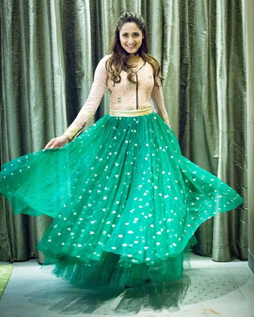 Actress Pragya Jaiswal Latest Photoshoot Pics 1