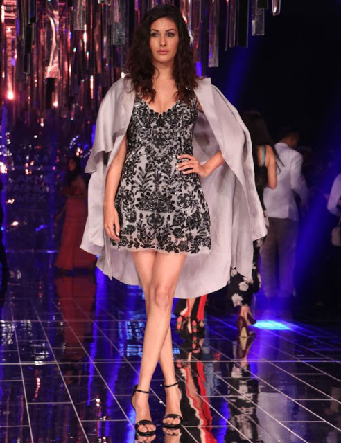 Amyra Dastur Walks The Ramp At Lakme Fashion Week 19