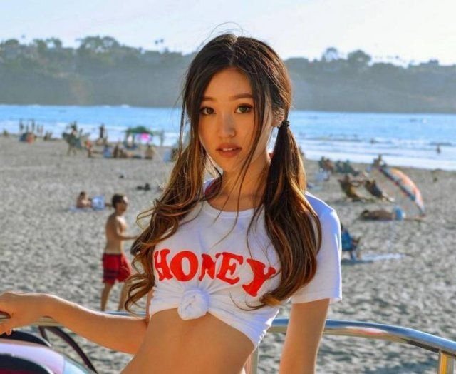 Asian Beauties (49 pics) 1