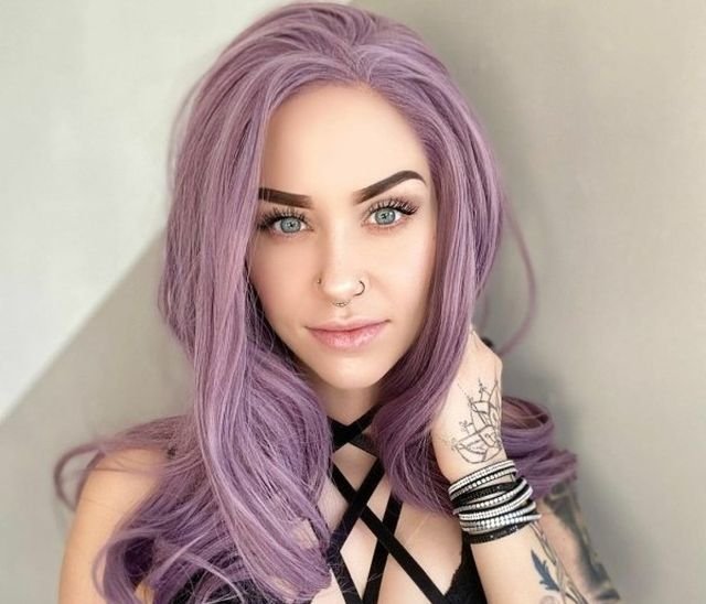 Girls With Dyed Hair (40 pics) 1