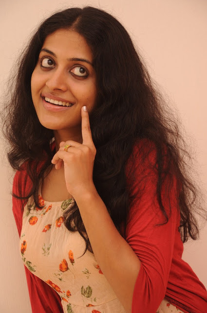 Tamil Actress Kavitha Nair Latest Image Gallery 19