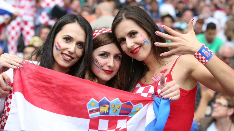 The Hottest ‘EURO 2020’ Girls 1