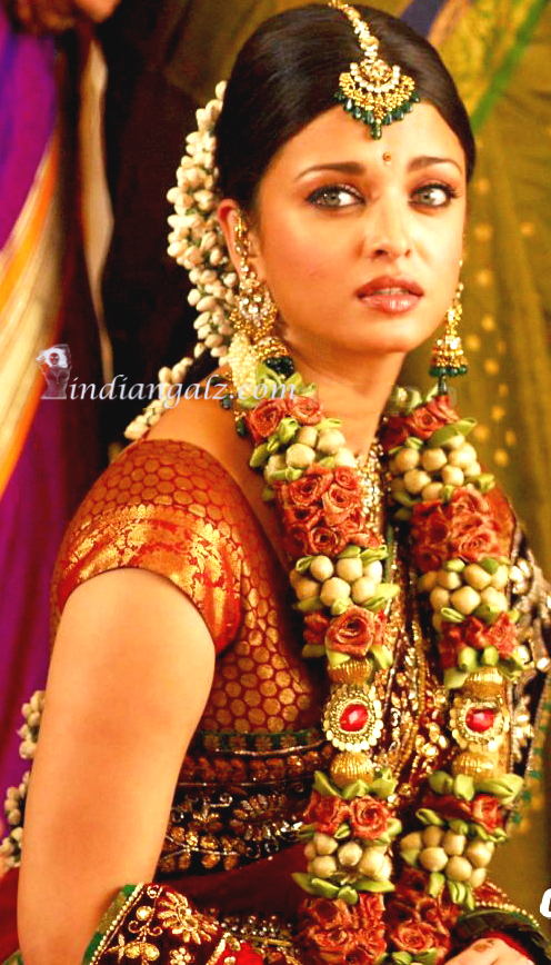 Gorgeous Aishwarya Rai Bachan 184