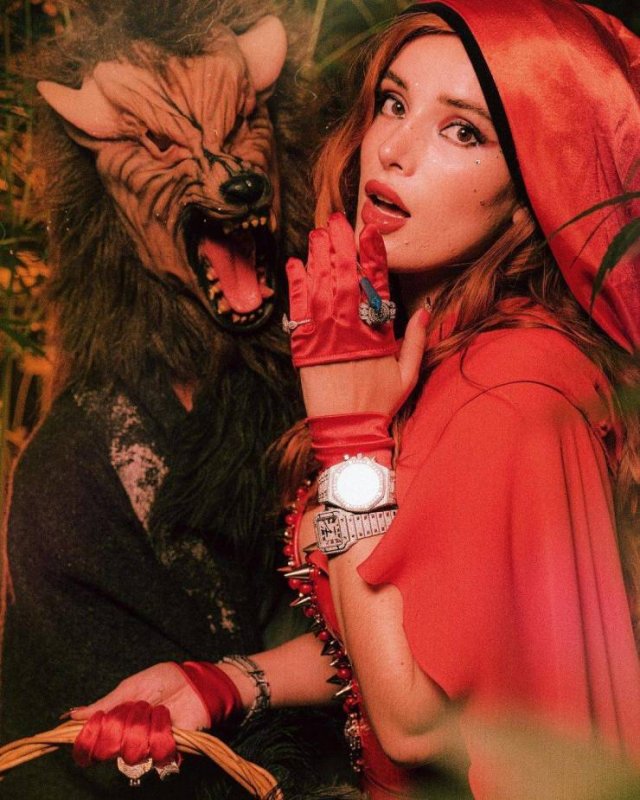Bella Thorne As Red Riding Hood (14 pics) 1