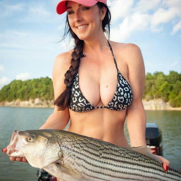 50 Hot Fishing Girls 50